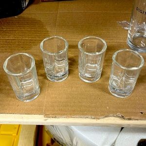 Snap on socket shot glass set